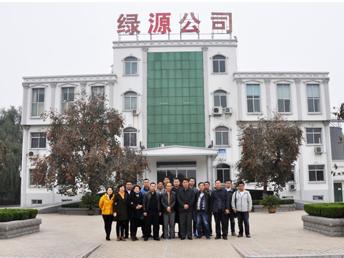 竇仁彬會(huì)長(zhǎng)率鴨協(xié)會(huì)員單位赴山東兗州綠源食品有限公司考察